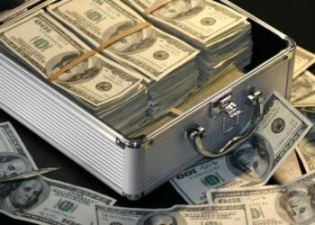 RDC: les réserves internationales de la BCC passent de 4  à 5 milliards USD au 14 mars 2024