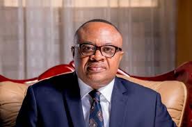 RDC: « le peuple d’abord, c’est d’abord le panier de la ménagère et le pouvoir d’achat » ( Claudel Lubaya)