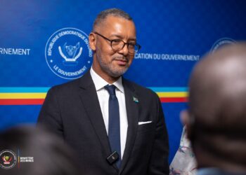RDC: le CEEC soumet à Kizito Pakabomba les dispositions pour l’encadrement des substances minérales 