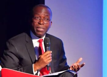 RDC:  Matata Ponyo accuse le régime Tshisekedi de « tuer » Congo Airways pour louer des avions « plus âgés et moins sécurisants »