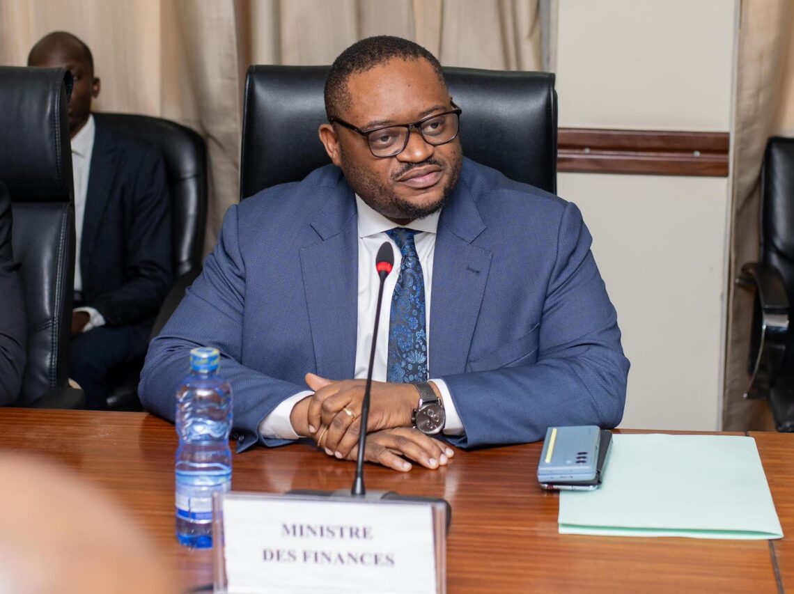 Climat des affaires en RDC : Doudou Fwamba pose les bases pour un retour à la normalité dans la création d’entreprises 