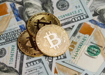 RDC: la BCC appelée à migrer du système Swift vers la Blockchain