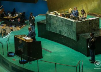 Félix Tshisekedi préconise la réévaluation de l&rsquo;architecture financière internationale pour réduire la fracture numérique 