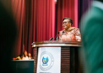 Judith Suminwa : « le budget 2025 vise à transformer les 6 engagements du Président Tshisekedi en réalités tangibles sur le terrain »