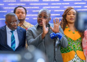 Formation du gouvernement : « nous ne venons pas pour les postes », Guy Loando après consultations