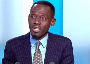 L’an 1 du gouvernement Suminwa : Prince Epenge dénonce l’effondrement du tissu économique 