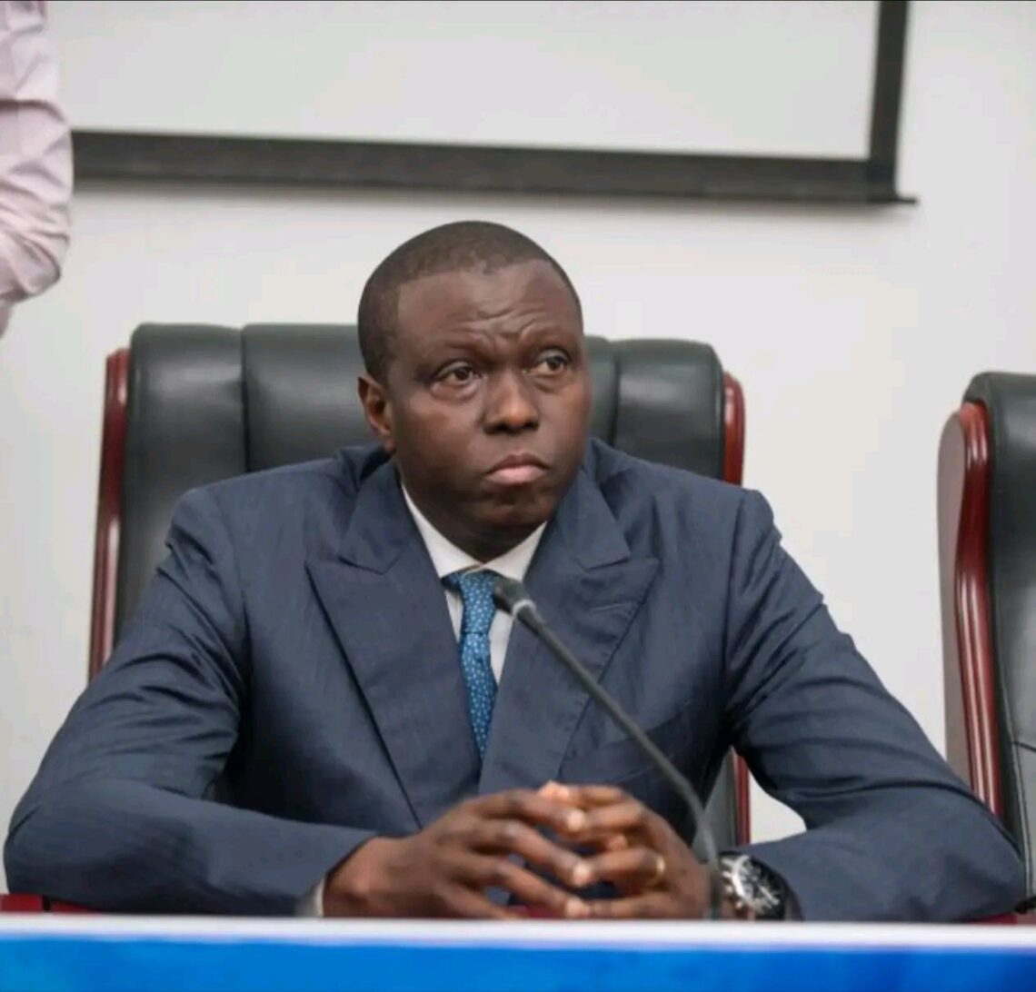 André Wameso à la BCC : l&rsquo;ACAJ appelle à la protection des épargnants face aux abus des banques commerciales