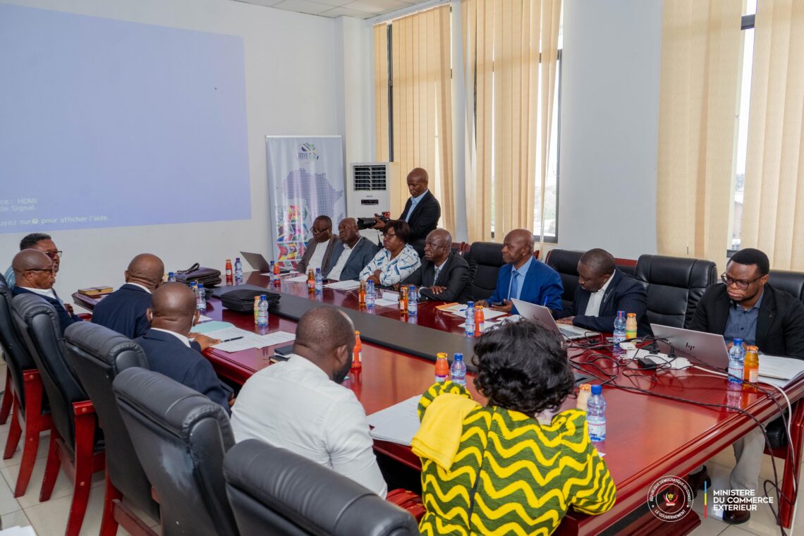 Poste frontalier à arrêt unique de Mahagi: des experts et services techniques statuent sur les échanges d&rsquo;informations douanières entre la RDC et l’Ouganda