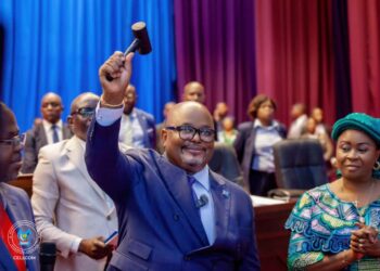 Assemblée nationale : Aimé Boji promet d’améliorer les conditions de vie des députés et du personnel administratif