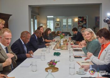 RDC : le gouvernement présente son arsenal juridique aux bailleurs de fonds pour sécuriser les investisseurs