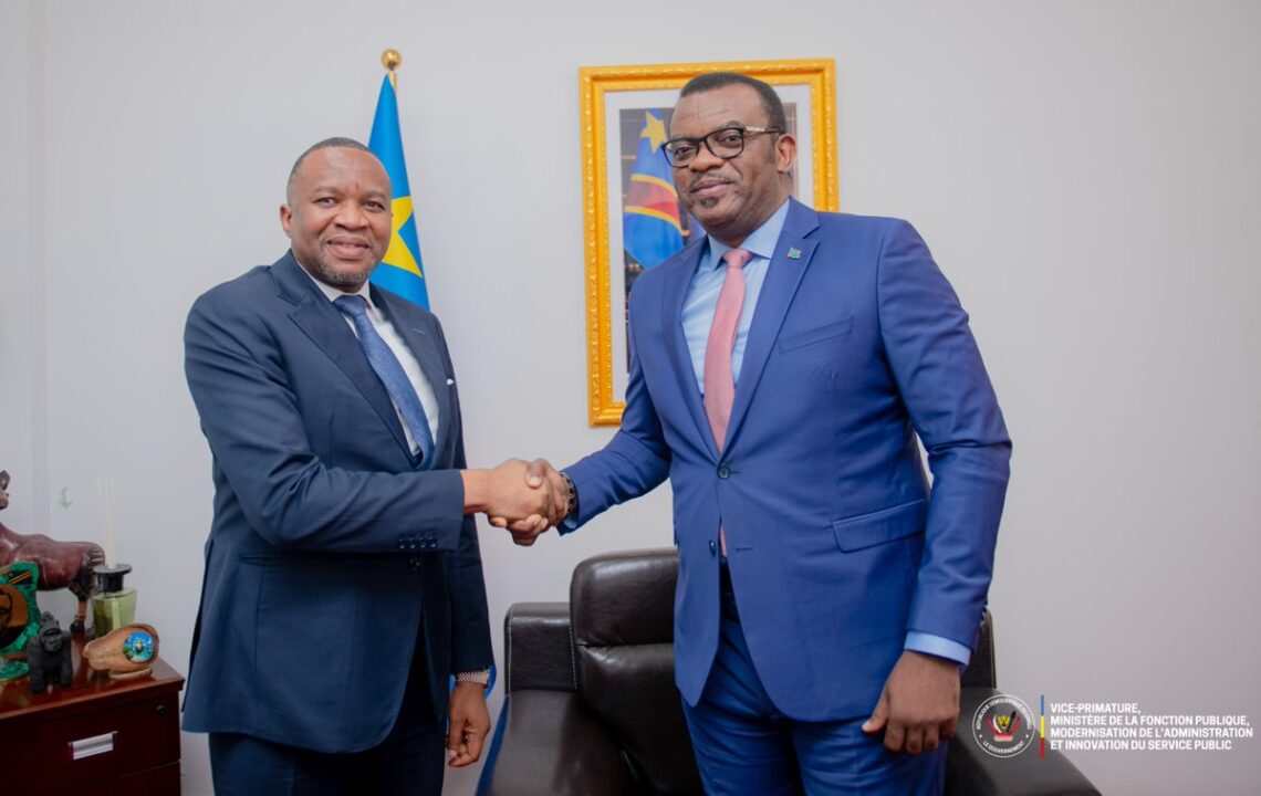 RDC : le gouvernement se tourne vers la CADECO pour résoudre le problème des retards de paiement dans les zones reculées