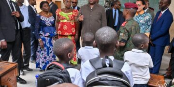 RDC: les enseignants dénoncent la promesse « fallacieuse » d’un salaire de 500 USD et les mauvaises conditions de travail