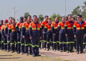 Recours abusif à la main-d’œuvre étrangère: le gouvernement menace de suspendre les activités des entreprises fautives