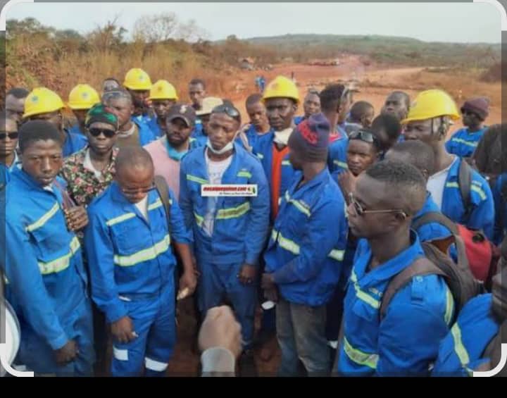 Violations du code de travail: le gouvernement enjoint aux entreprises basées au Katanga de donner les contrats de travail aux employés