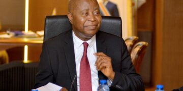 RDC: le gouvernement envisage d’augmenter les salaires des fonctionnaires, le moins payé touchera entre 500 et 1000 USD