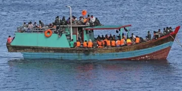 Marche périlleuse vers l’Europe : 39 congolais rescapés d’un naufrage sur l’océan Indien placés sous la responsabilité des autorités comoriennes