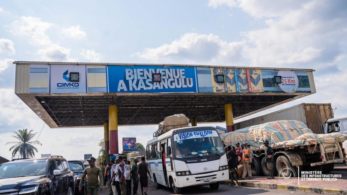 RDC : le gouvernement suspend le péage de Kasangulu jusqu’à lundi 18 mai pour fluidifier la circulation sur la RN1