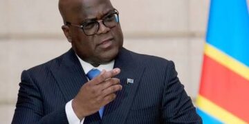 RDC : Tshisekedi suspend l’augmentation des primes des agents de l’État en attendant la nouvelle politique salariale