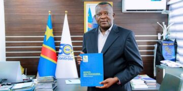 RDC : Julien Paluku lève la suspension du DG de l’OCC, Étienne Tshimanga