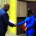 RDC : Félix Tshisekedi ordonne l’intégration des produits de l’ENA dans les administrations pour renforcer l’éthique et la performance du service public
