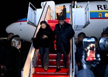 RDC-Portugal: en l’absence de Lumumba VEA et d’Evoloko, Félix Tshisekedi confirme sa présence au NGR Stadium pour motiver les Léopards