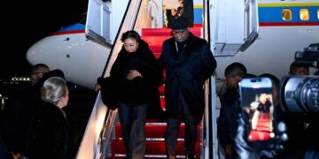 RDC-Portugal: en l’absence de Lumumba VEA et d’Evoloko, Félix Tshisekedi confirme sa présence au NGR Stadium pour motiver les Léopards