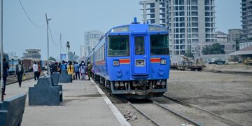 Relance du train urbain à Kinshasa : le trajet Gare Centrale–Aéroport de N’djili réduit de 20 à 30 minutes
