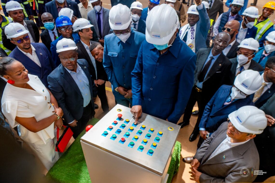 Inauguration de trois usines à Lubumbashi : le ministre de l’Industrie Justin Kalumba revendique l’indépendance économique à travers l’industrialisation