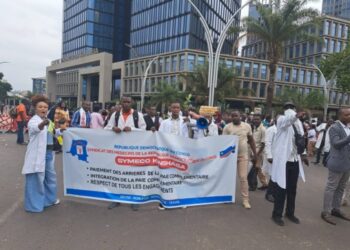 RDC : le gouvernement promet d’apurer les arriérés de la paie complémentaire de mars à juin et de prioriser la mécanisation des médecins