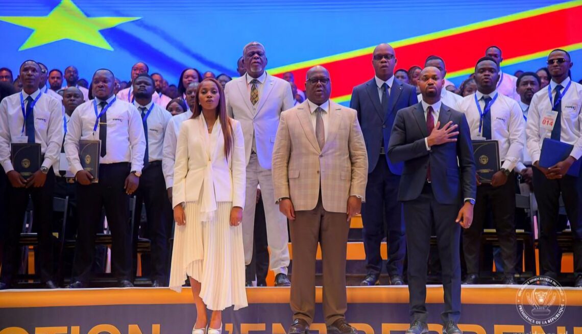RDC : le gouvernement formalise 537 entreprises de jeunes entrepreneurs