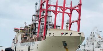 Amélioration de la desserte électrique à Kinshasa : la SNEL lève l’option de louer une centrale flottante auprès de la turque Karpowership